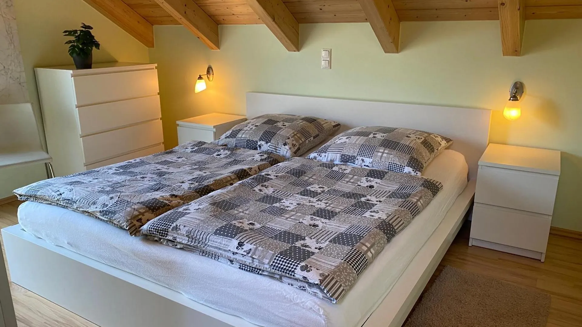 Haus Am See Ferienhaus 4 Wackersdorf Vakantiehuis